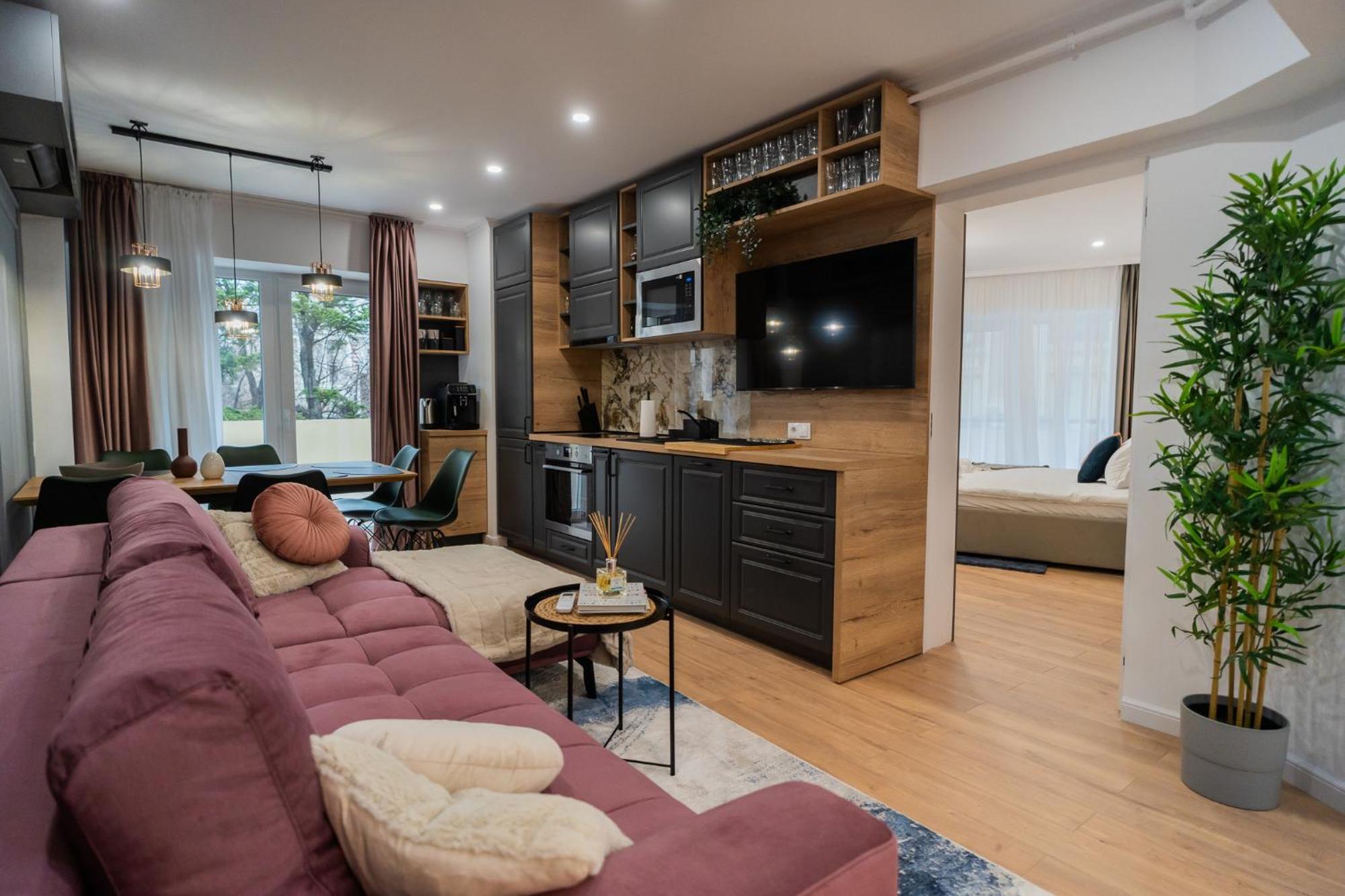 Urban Pearl - Old Town - Unique 4Br/3Ba Apartment 布加勒斯特 外观 照片