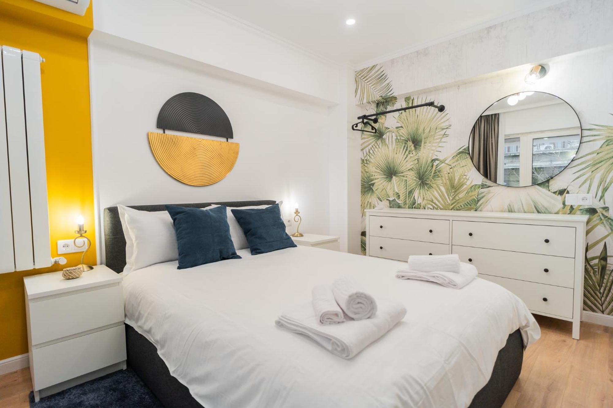 Urban Pearl - Old Town - Unique 4Br/3Ba Apartment 布加勒斯特 外观 照片