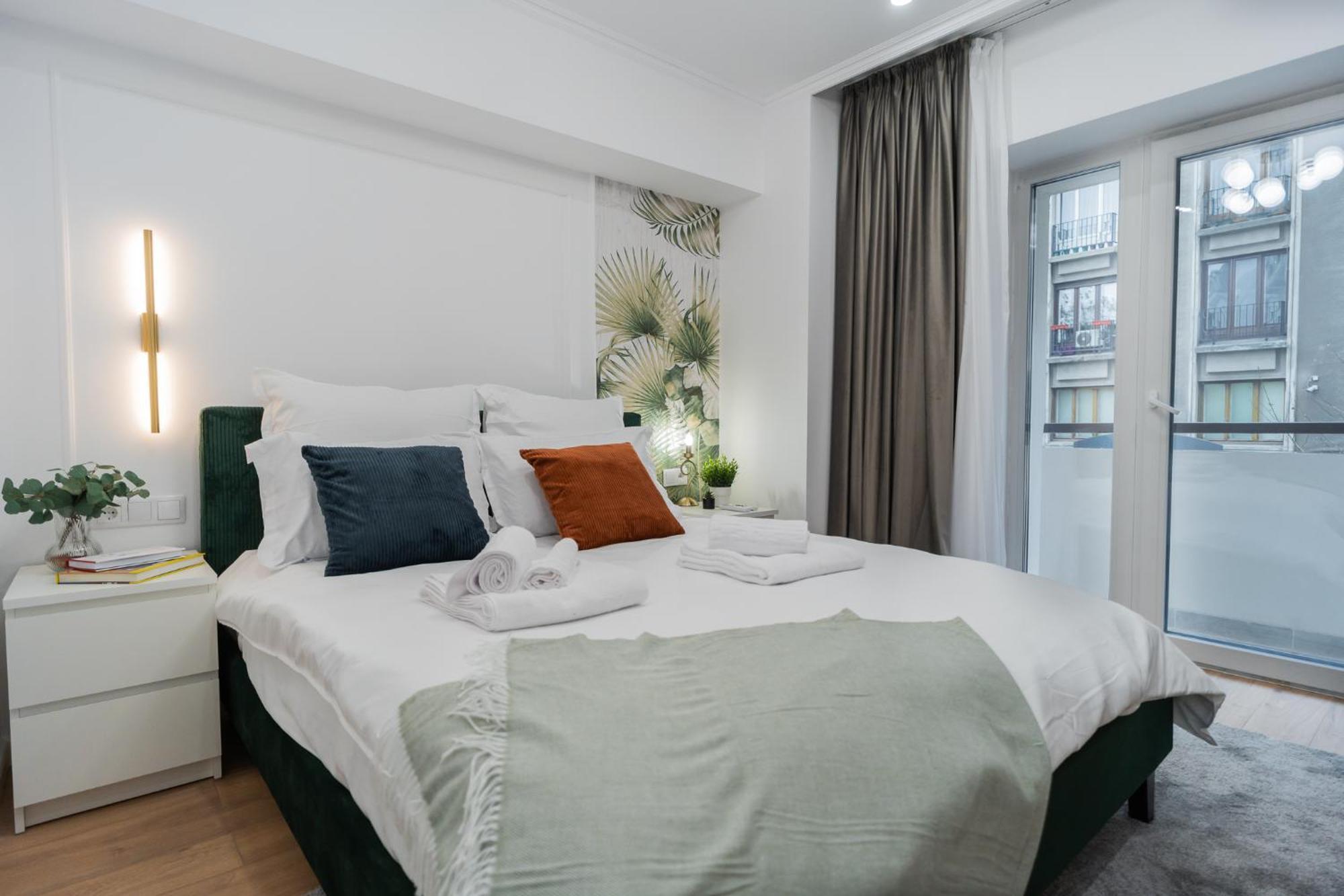 Urban Pearl - Old Town - Unique 4Br/3Ba Apartment 布加勒斯特 外观 照片