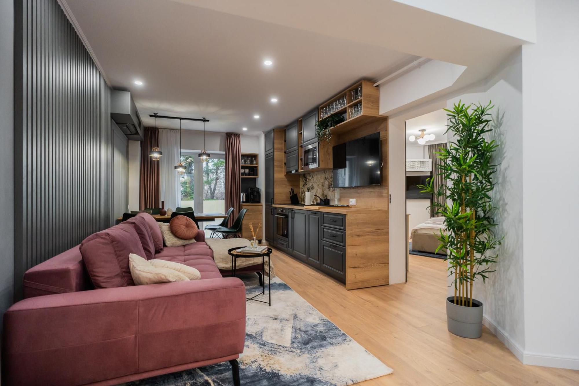 Urban Pearl - Old Town - Unique 4Br/3Ba Apartment 布加勒斯特 外观 照片
