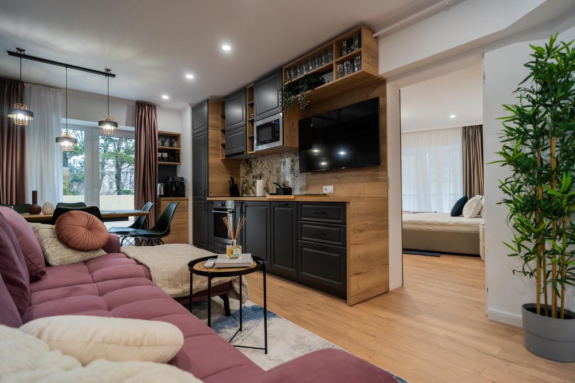 Urban Pearl - Old Town - Unique 4Br/3Ba Apartment 布加勒斯特 外观 照片