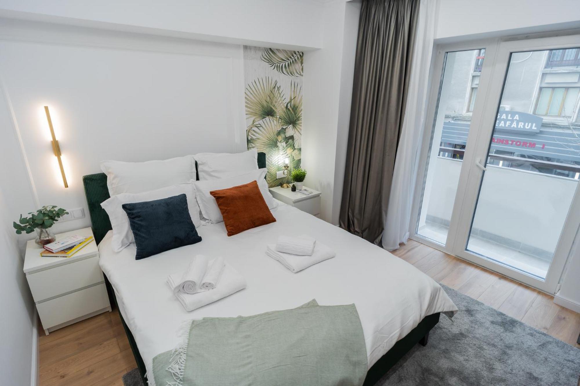 Urban Pearl - Old Town - Unique 4Br/3Ba Apartment 布加勒斯特 外观 照片