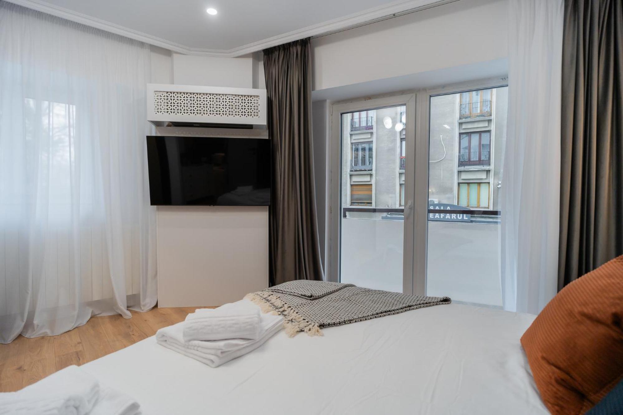 Urban Pearl - Old Town - Unique 4Br/3Ba Apartment 布加勒斯特 外观 照片