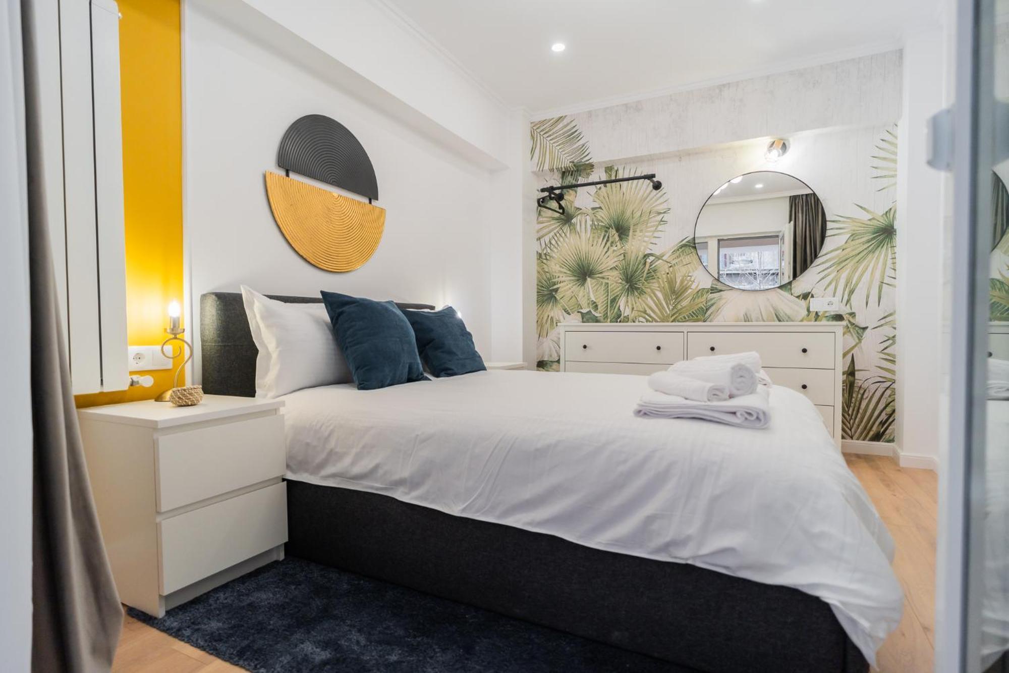 Urban Pearl - Old Town - Unique 4Br/3Ba Apartment 布加勒斯特 外观 照片
