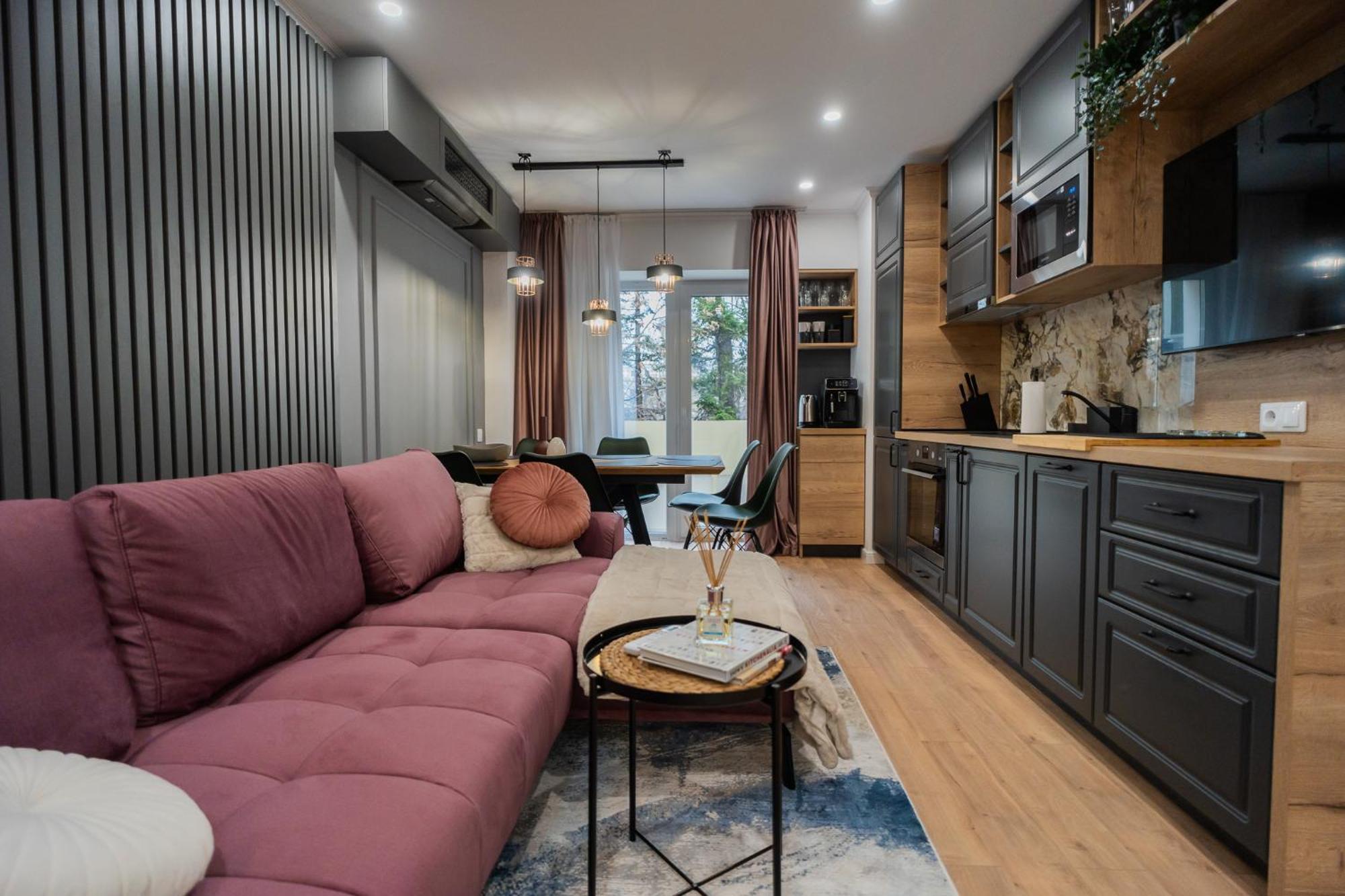 Urban Pearl - Old Town - Unique 4Br/3Ba Apartment 布加勒斯特 外观 照片